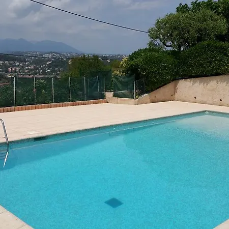 Les Ginestieres Apartment *