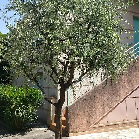 Les Ginestieres Apartment